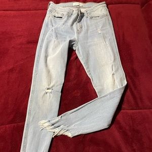 Flying Monkey Distressed Raw Hem High
Rise Cropped Jeans size 28